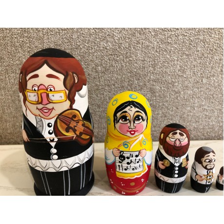 Jewish family matryoshka, Family Gift Hannukah, Nesting Doll Jewish family Matryoshka, matryoshka musician, Russian doll